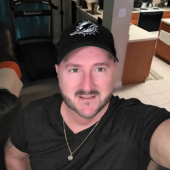 Meet your Posher, Jerald - Picture 2 of 6